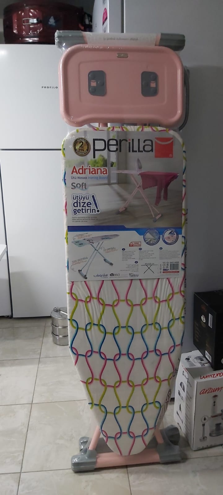 PERİLLA ADRİANA ÜTÜ MASASI 8691913201121